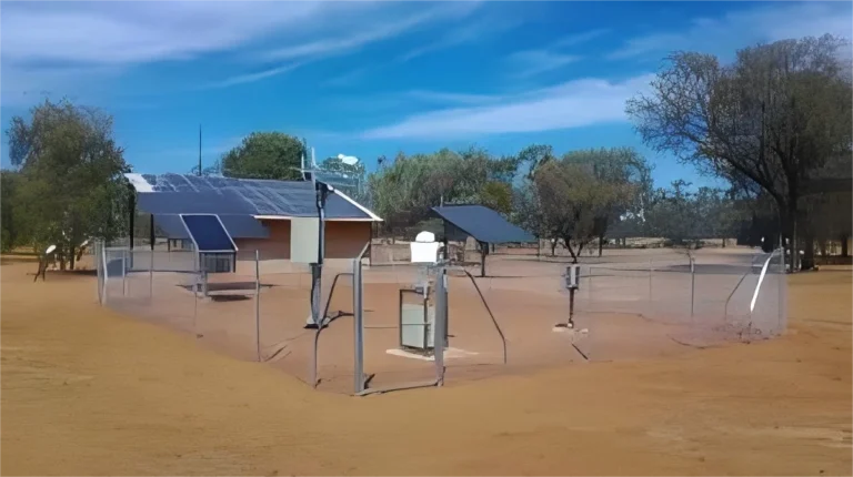 What disadvantages does an automatic weather station have?