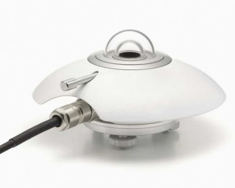 What different a solarimeter from a pyranometer?
