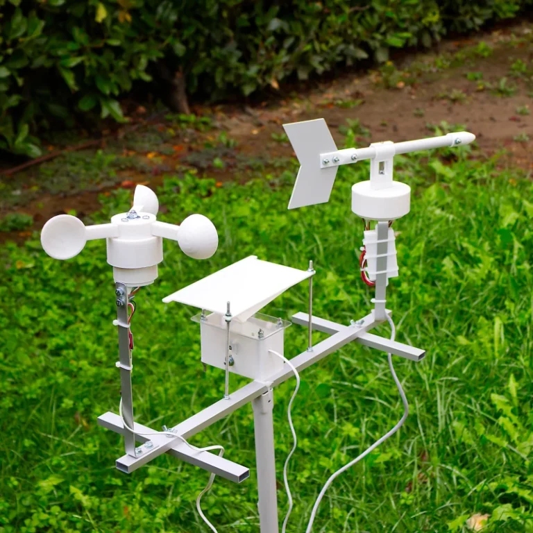How to Build a Simple Weather Station