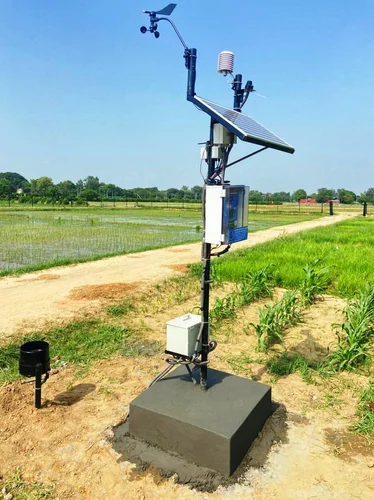 Multi sensor weather station